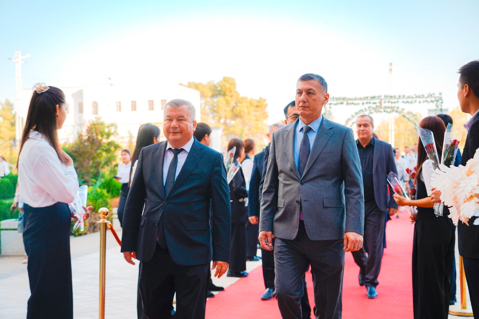 Bayramingiz muborak bo‘lsin, aziz ustozlar!